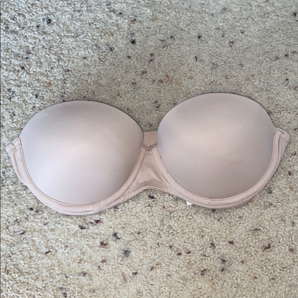 PINK Victoria’s Secret Nude Strapless Bra 32C